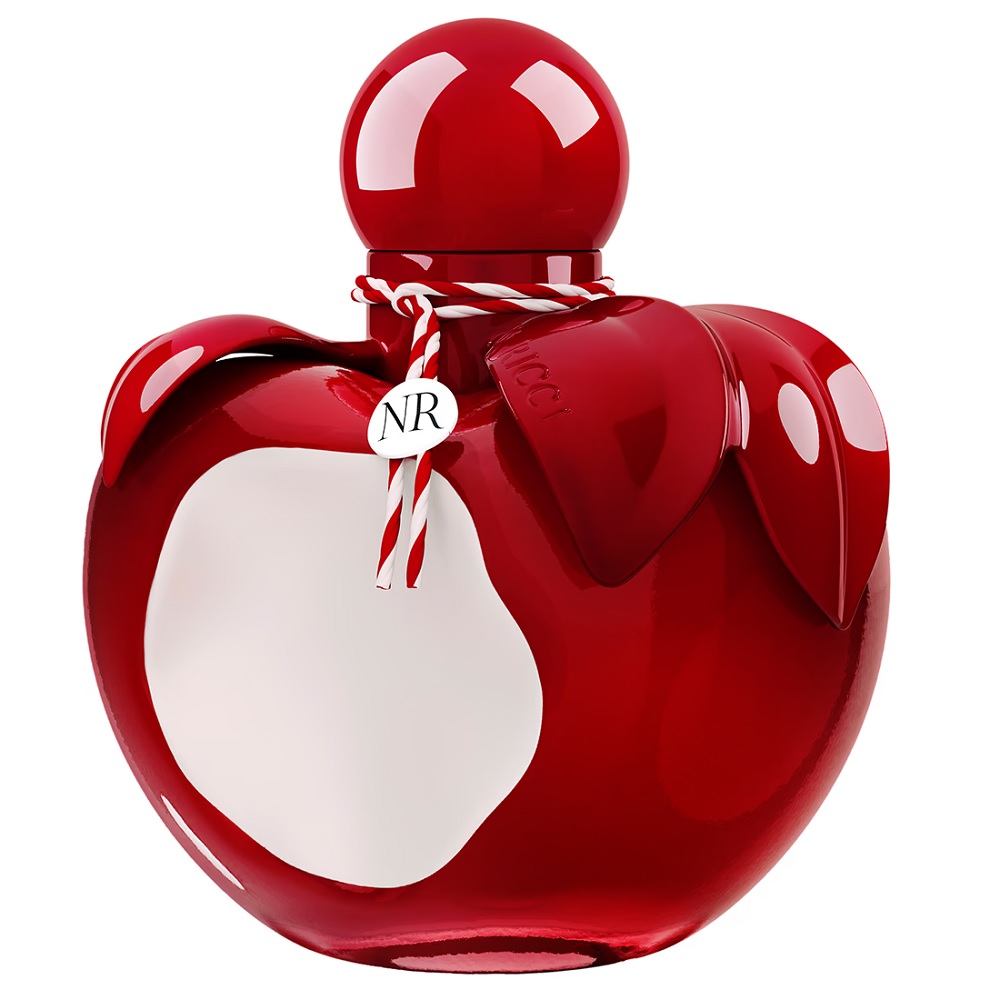 Nina Rouge Ve Spreji 2